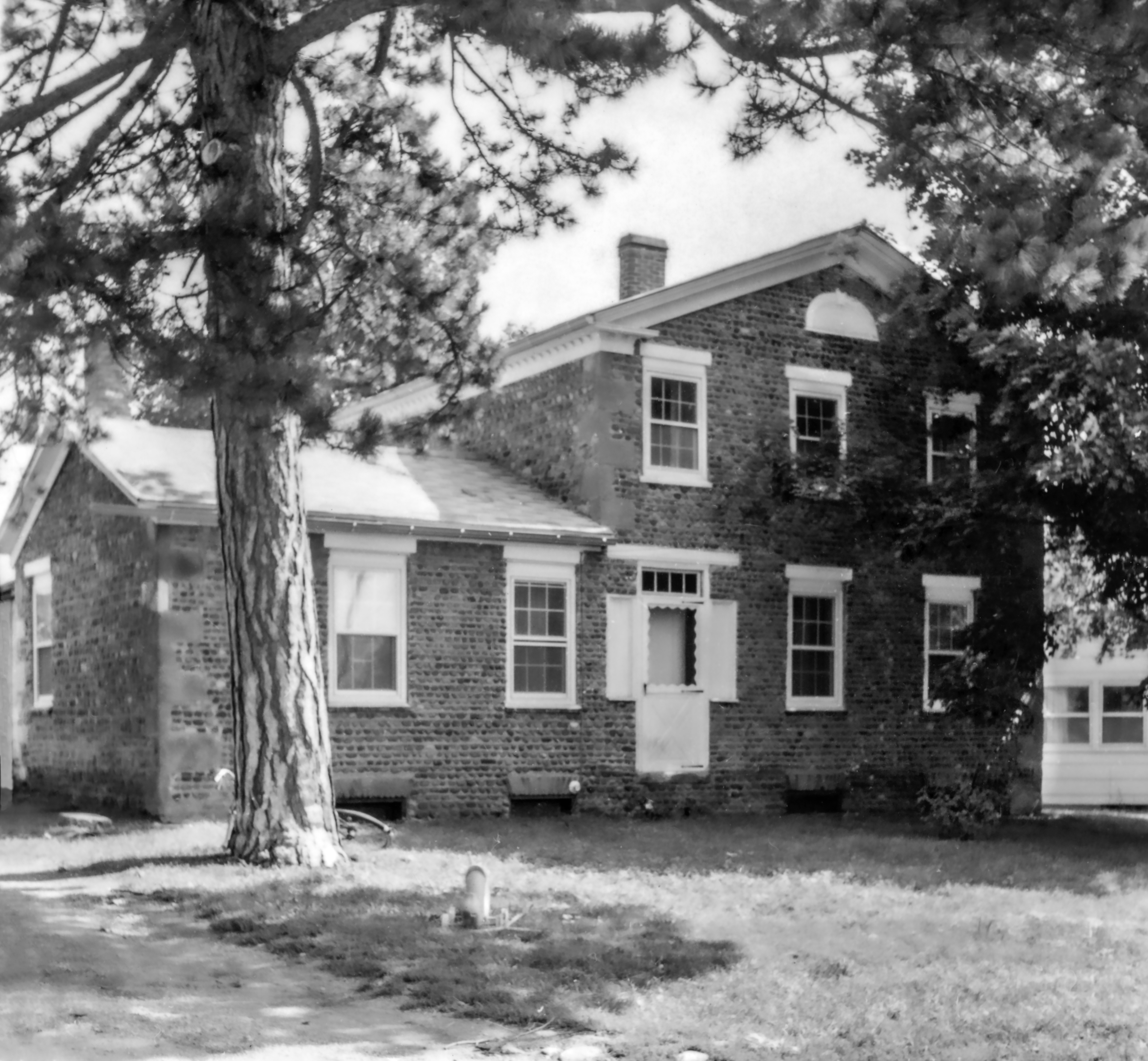 GP Ontario Farmington Far-8 2-1 P